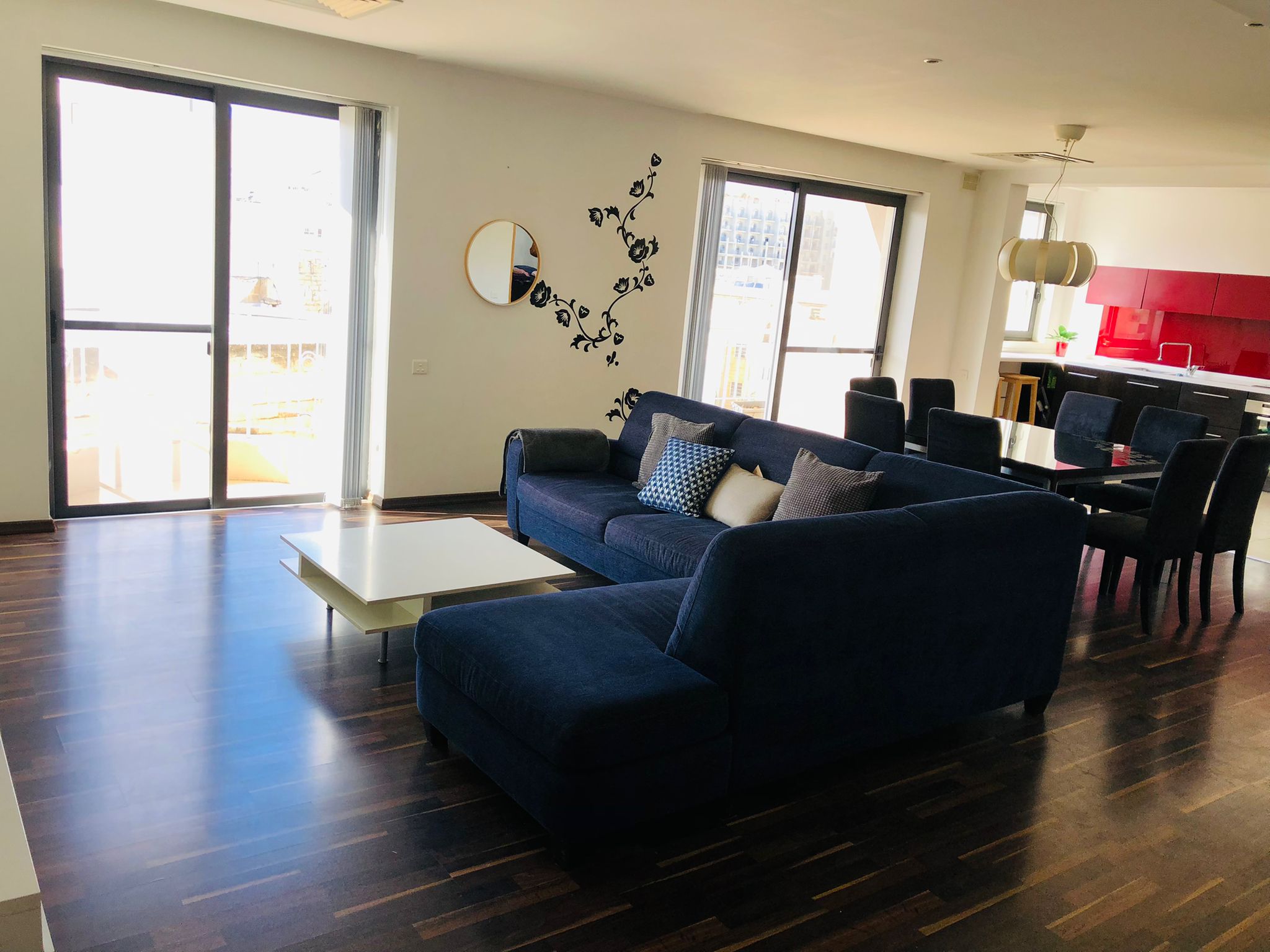 Sliema – Modern Three Bedroom Apartment For Rent